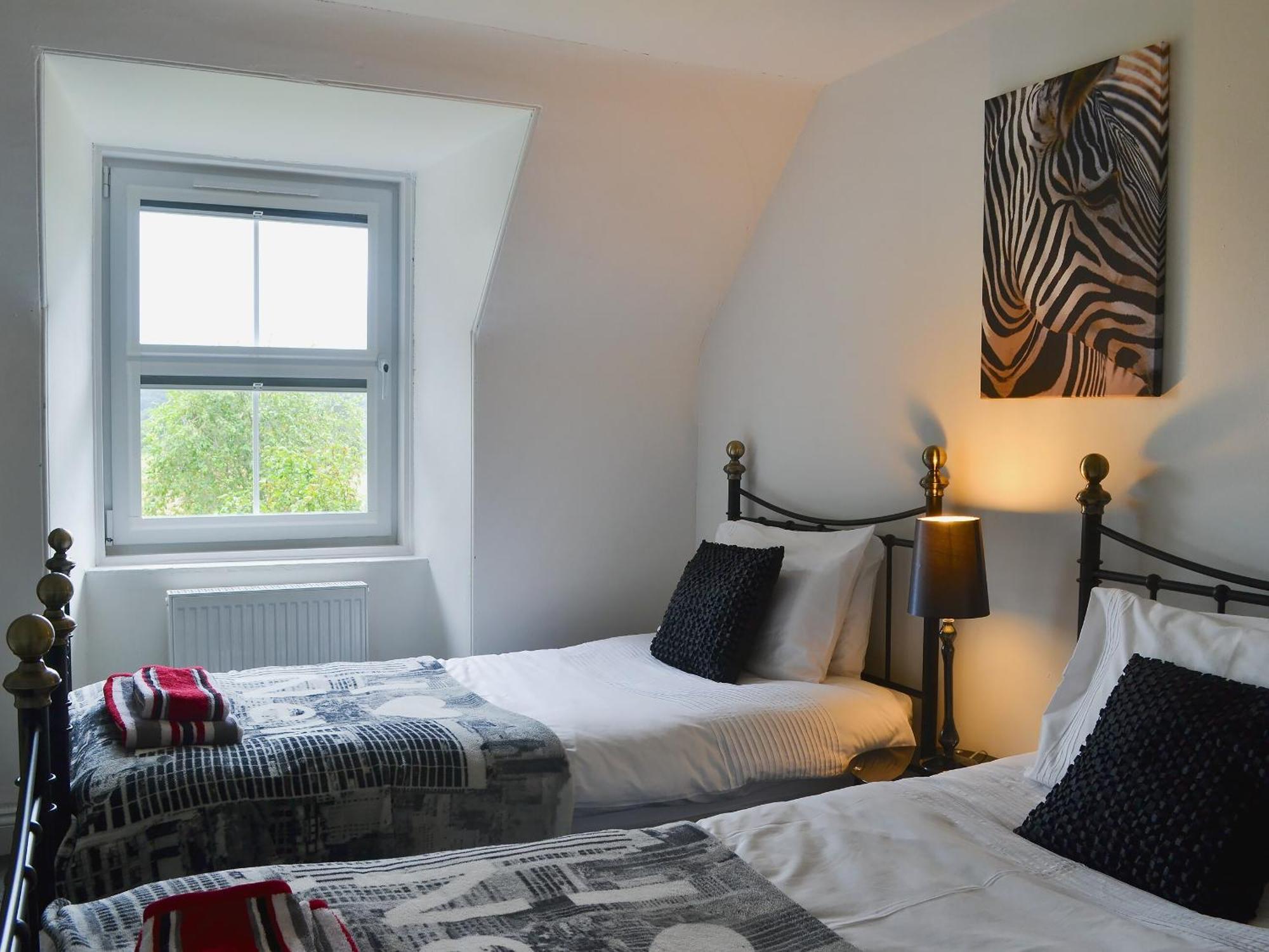 Checkers Cottage - Beaufort Estate Belladrum Экстерьер фото