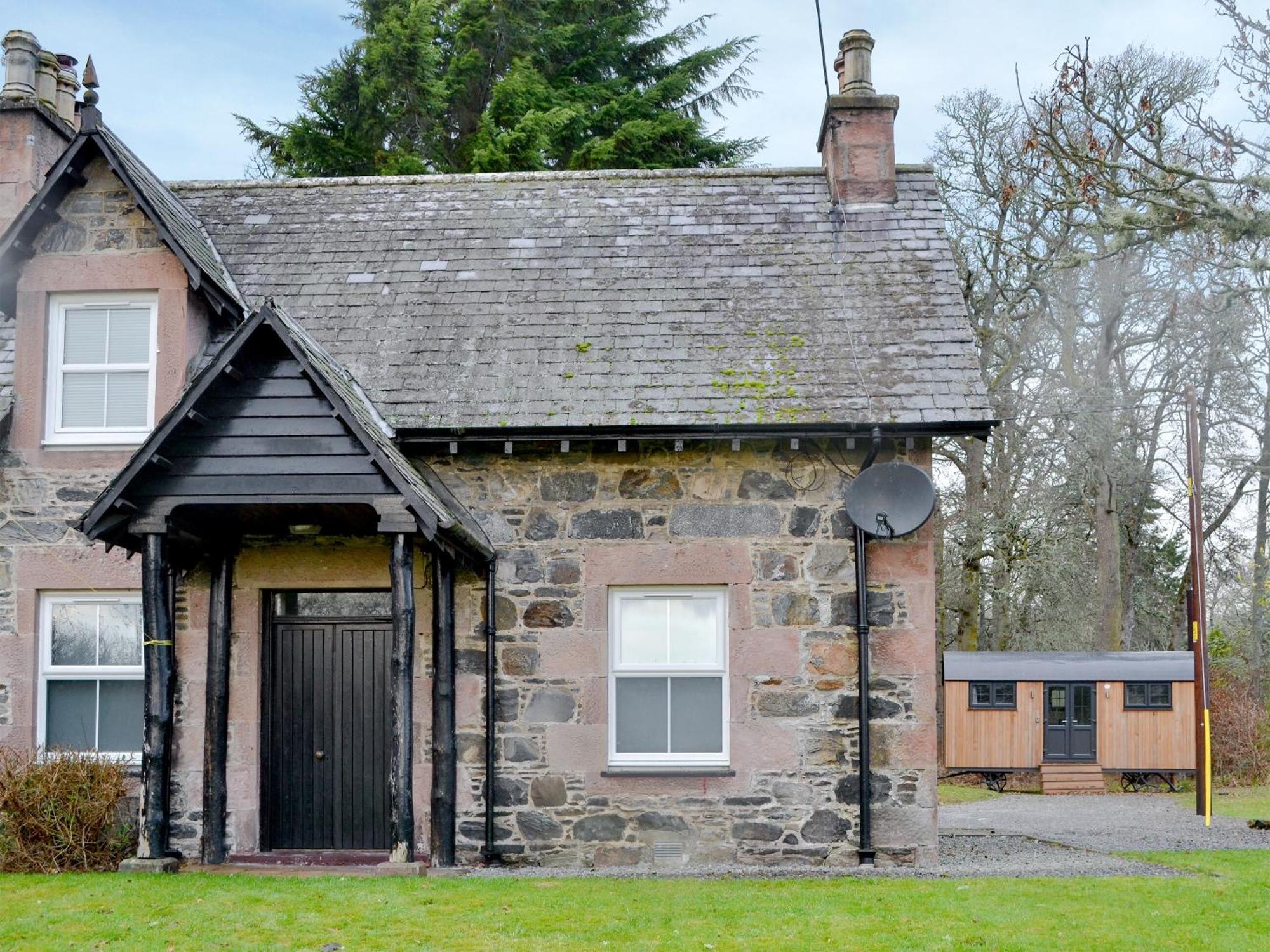 Checkers Cottage - Beaufort Estate Belladrum Экстерьер фото